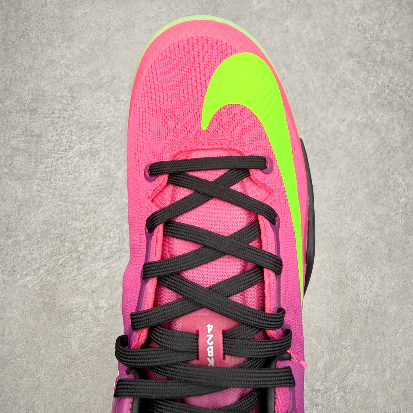 ＃S2纯原 NK Zoom Kobe Ⅷ System 科比8代复刻实战运动低帮文化篮球鞋 刺客粉 IO