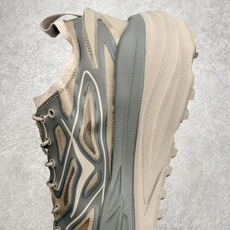 HOKA ONE ONE Stinson One 7 斯廷森7代系列低帮全地形厚底轻量运动越野跑鞋 HO HOKA ONE ONE Stinson One 7 斯廷森7代系列低帮全地形厚底轻量运动越野跑鞋 HO