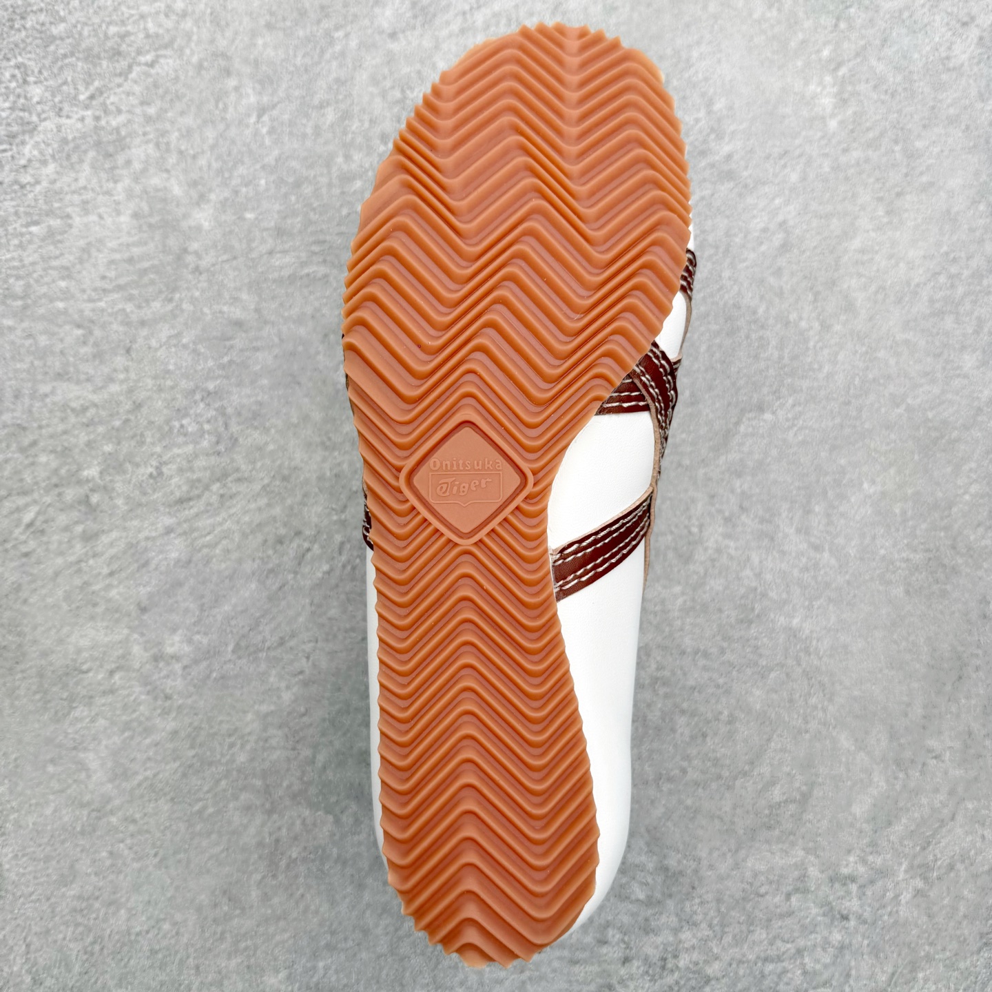 ＃C版纯原 VERSACE × Onitsuka Tiger 范思哲联名款 Tai-Chi Sakura