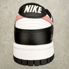 #YC纯原 NK SB Dunk Low 云中胭脂 DD1391-100 当经典的黑白基底遇上那一抹微醺 #YC纯原 NK SB Dunk Low 云中胭脂 DD1391-100 当经典的黑白基底遇上那一抹微醺