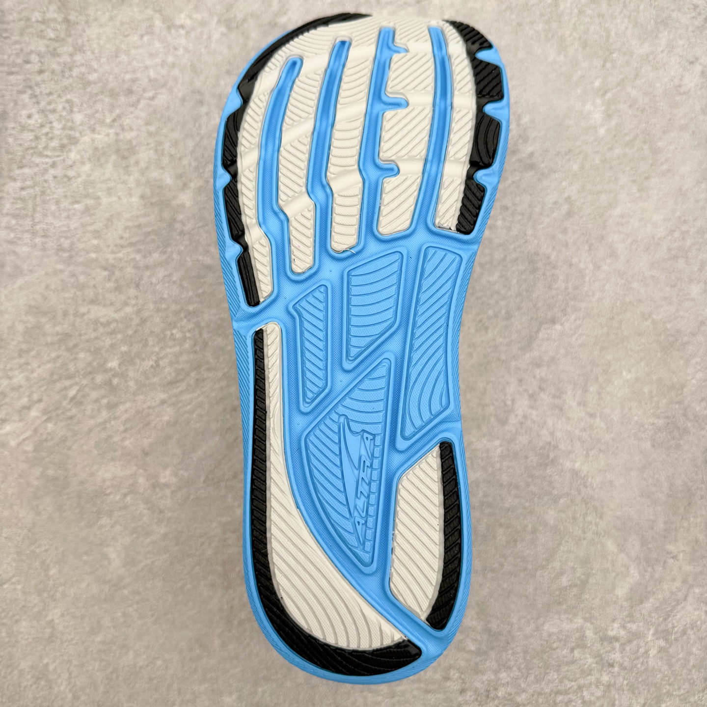 ＃纯原 Altra Torin 8 奥创奥林匹斯五代舒适百搭防滑耐磨低帮户外跑步鞋 2009年，长跑精英