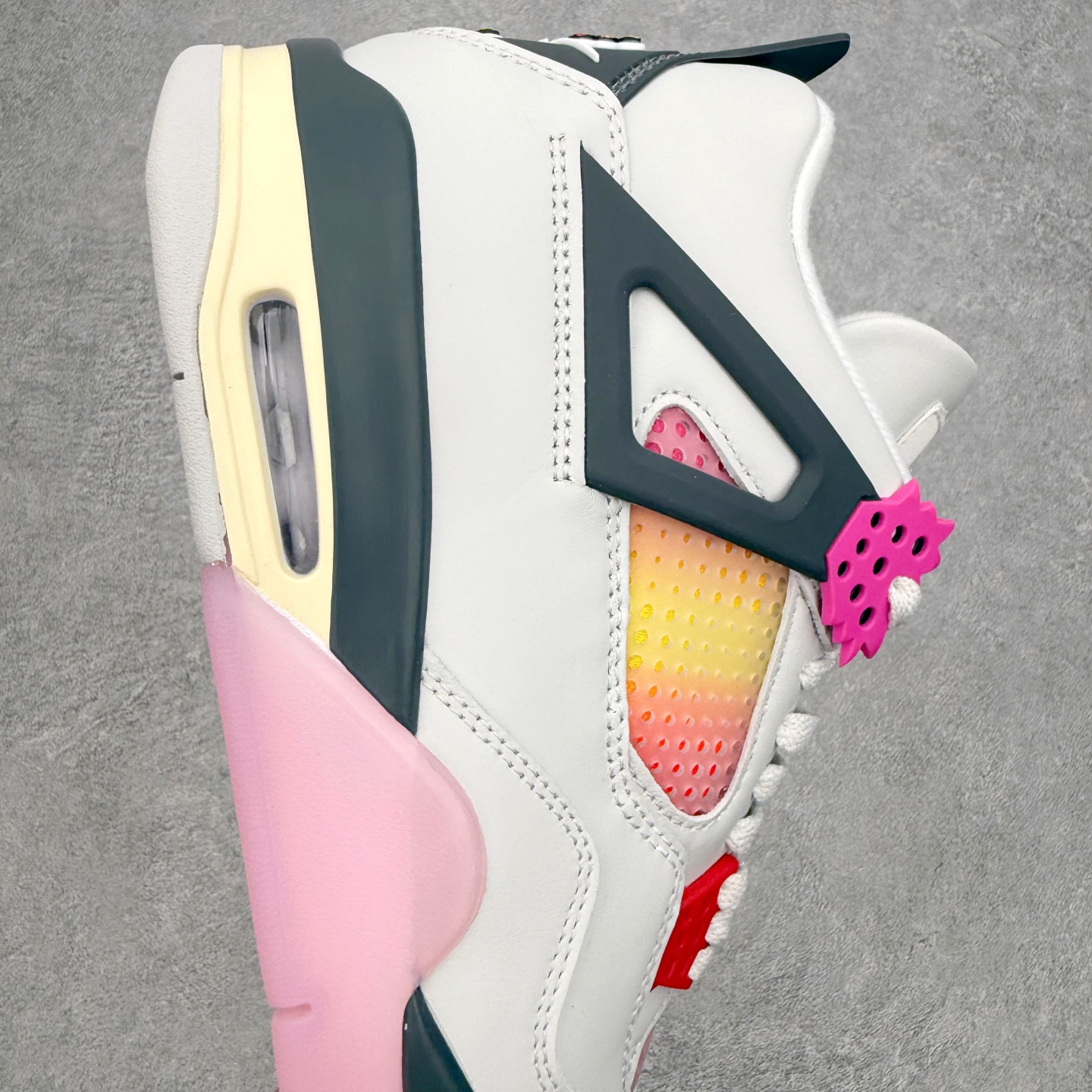 #K版纯原 Air Jordan AJ4 “Comic”漫画白粉 货号:IO2362-100 全套原纸板 #K版纯原 Air Jordan AJ4 “Comic”漫画白粉 货号:IO2362-100 全套原纸板