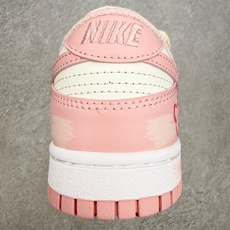 #YC纯原 NK SB Dunk Low 云中胭脂 DD1391-100 当经典的黑白基底遇上那一抹微醺 #YC纯原 NK SB Dunk Low 云中胭脂 DD1391-100 当经典的黑白基底遇上那一抹微醺