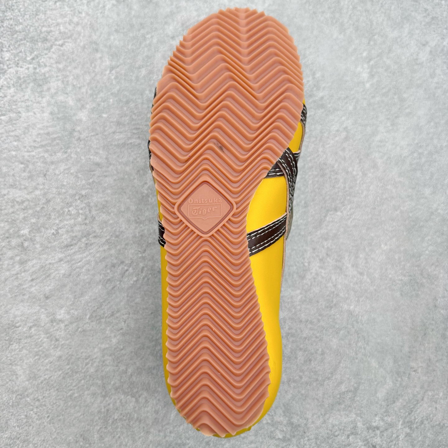 ＃C版纯原 VERSACE × Onitsuka Tiger 范思哲联名款 Tai-Chi Sakura