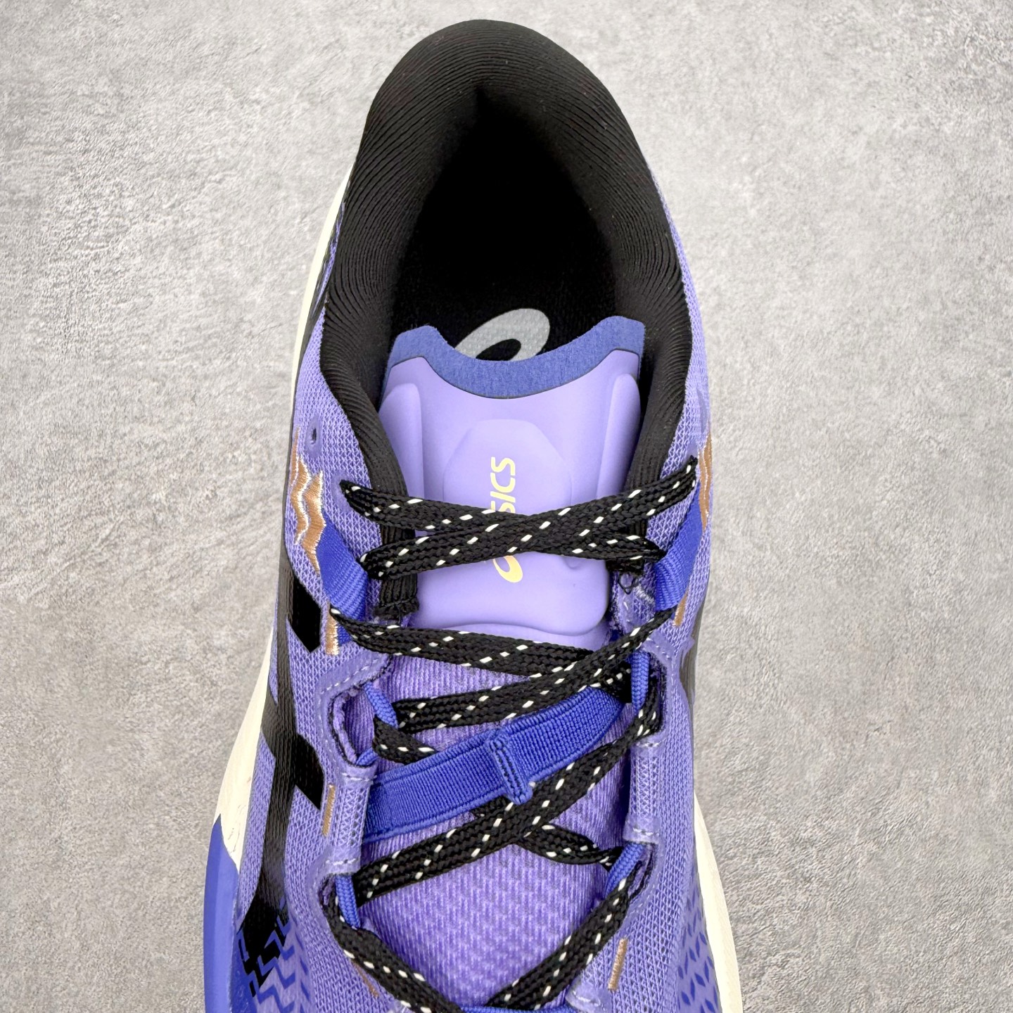 Asics Gel-Trabuco Max 5 舒适缓震轻便竞速 低帮跑步鞋 ASICS(亚瑟士)是日本 Asics Gel-Trabuco Max 5 舒适缓震轻便竞速 低帮跑步鞋 ASICS(亚瑟士)是日本