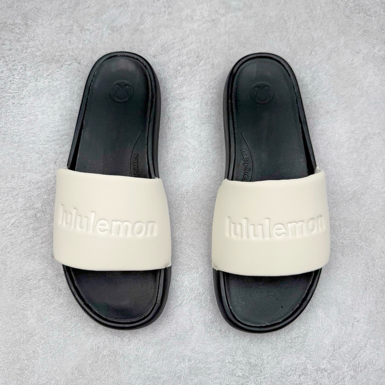 ＃纯原 Lululemon RestfeelTM 露露乐檬休闲运动拖鞋 让运动后的双脚得到更好的休憩 伴