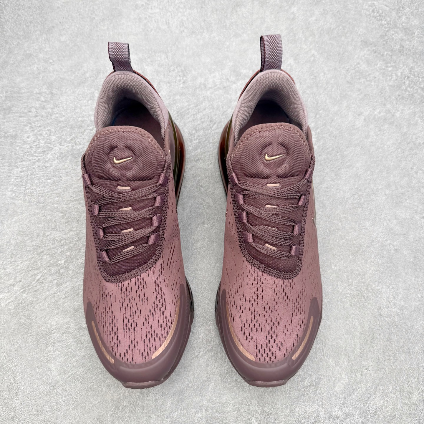 ＃QD纯原 NK Air Max 270 Premium 潮流舒适贴合气垫跑步鞋 IO9884-501 
