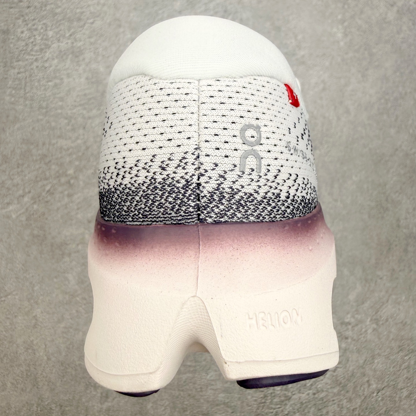 On Cloudtilt Remix 昂跑舒适低帮跑步鞋 此运动品牌 开创于2010年 缓震着陆、强效回 On Cloudtilt Remix 昂跑舒适低帮跑步鞋 此运动品牌 开创于2010年 缓震着陆、强效回