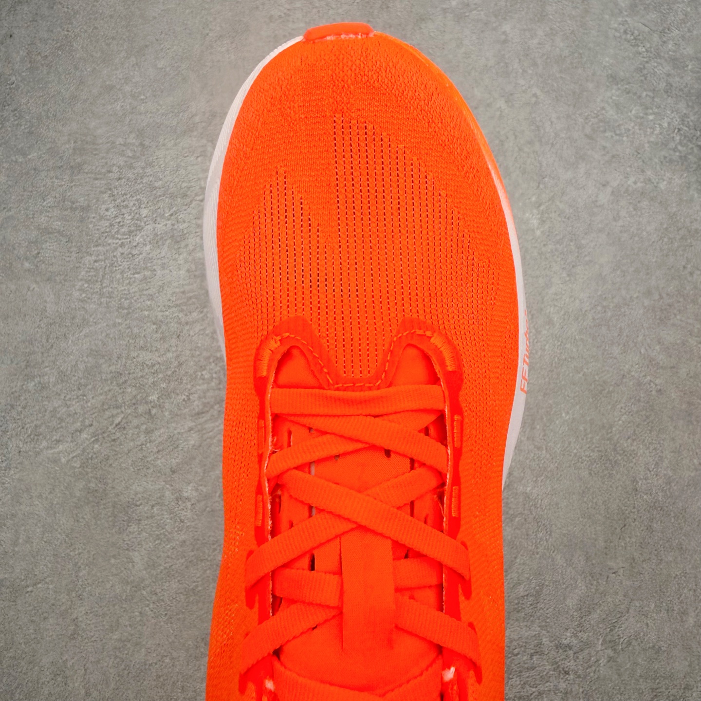 ASICS NOVABLAST 6 舒适百搭低帮马拉松训练竞速跑步鞋 ASICS(亚瑟士)是日本实业家鬼 ASICS NOVABLAST 6 舒适百搭低帮马拉松训练竞速跑步鞋 ASICS(亚瑟士)是日本实业家鬼