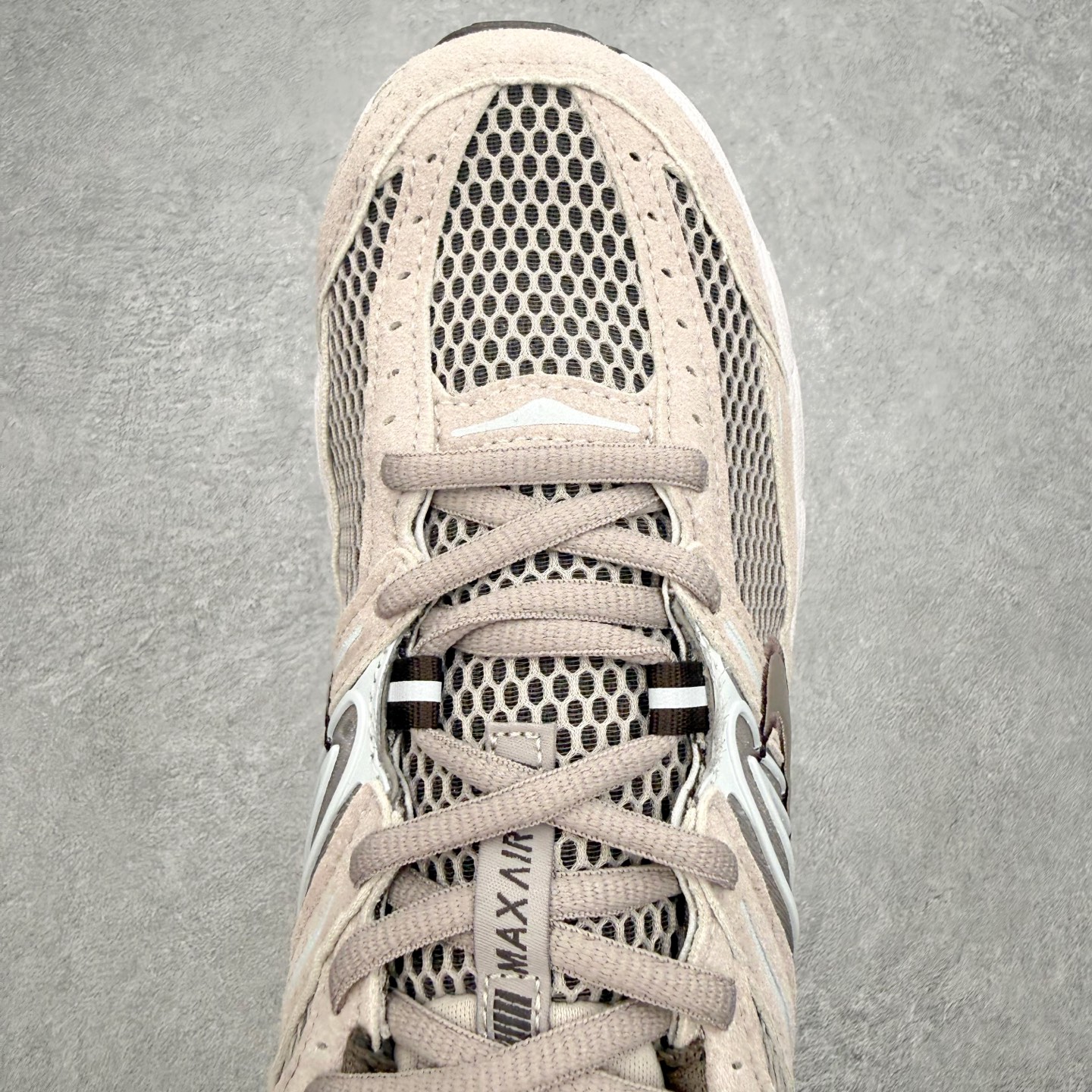 NK Air Max Moto 2K 舒适百搭耐磨 低帮跑步鞋 实拍调校N版已经零色差零失真 百分百还原