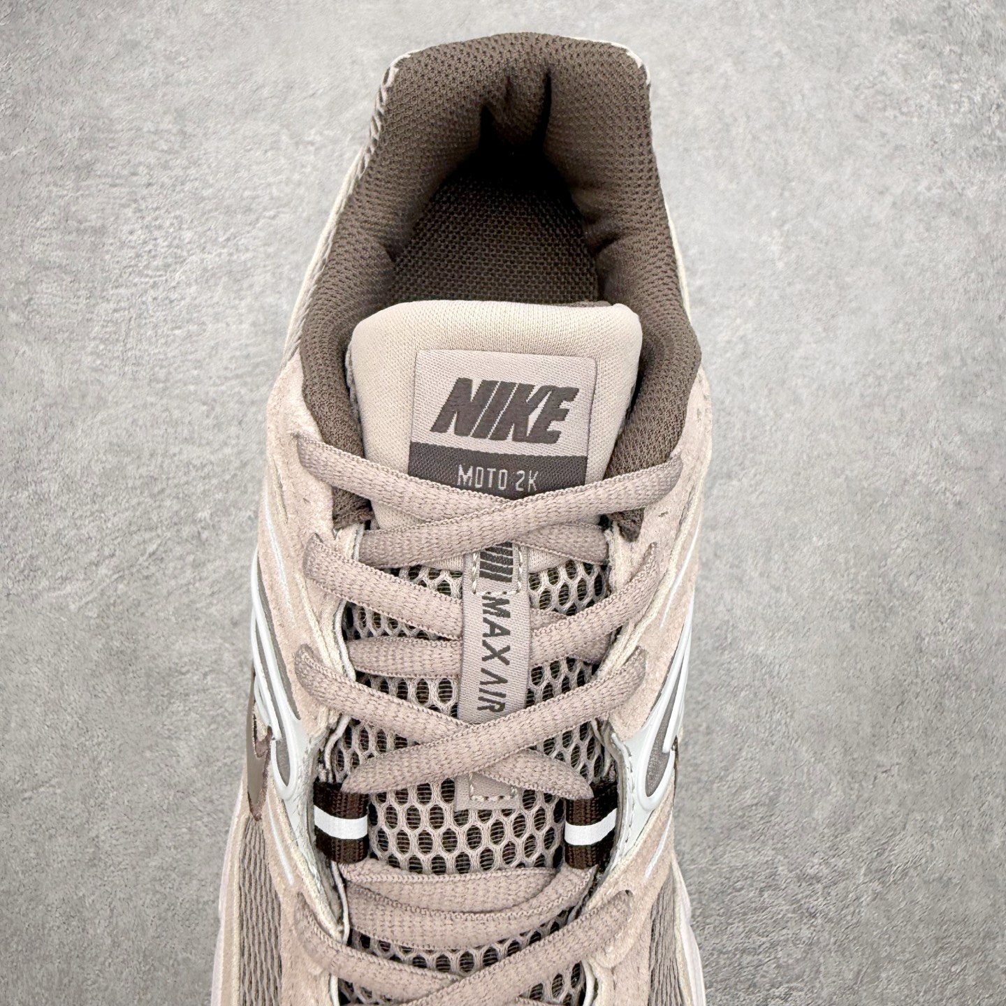 NK Air Max Moto 2K 舒适百搭耐磨 低帮跑步鞋 实拍调校N版已经零色差零失真 百分百还原