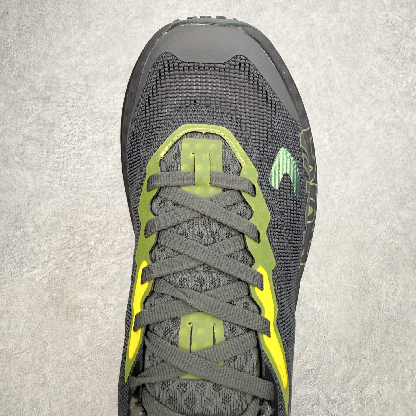 HOKA ONE ONE Mafate X 舒适轻盈低帮休闲越野跑步鞋 HOKA ONE ONE是来自美