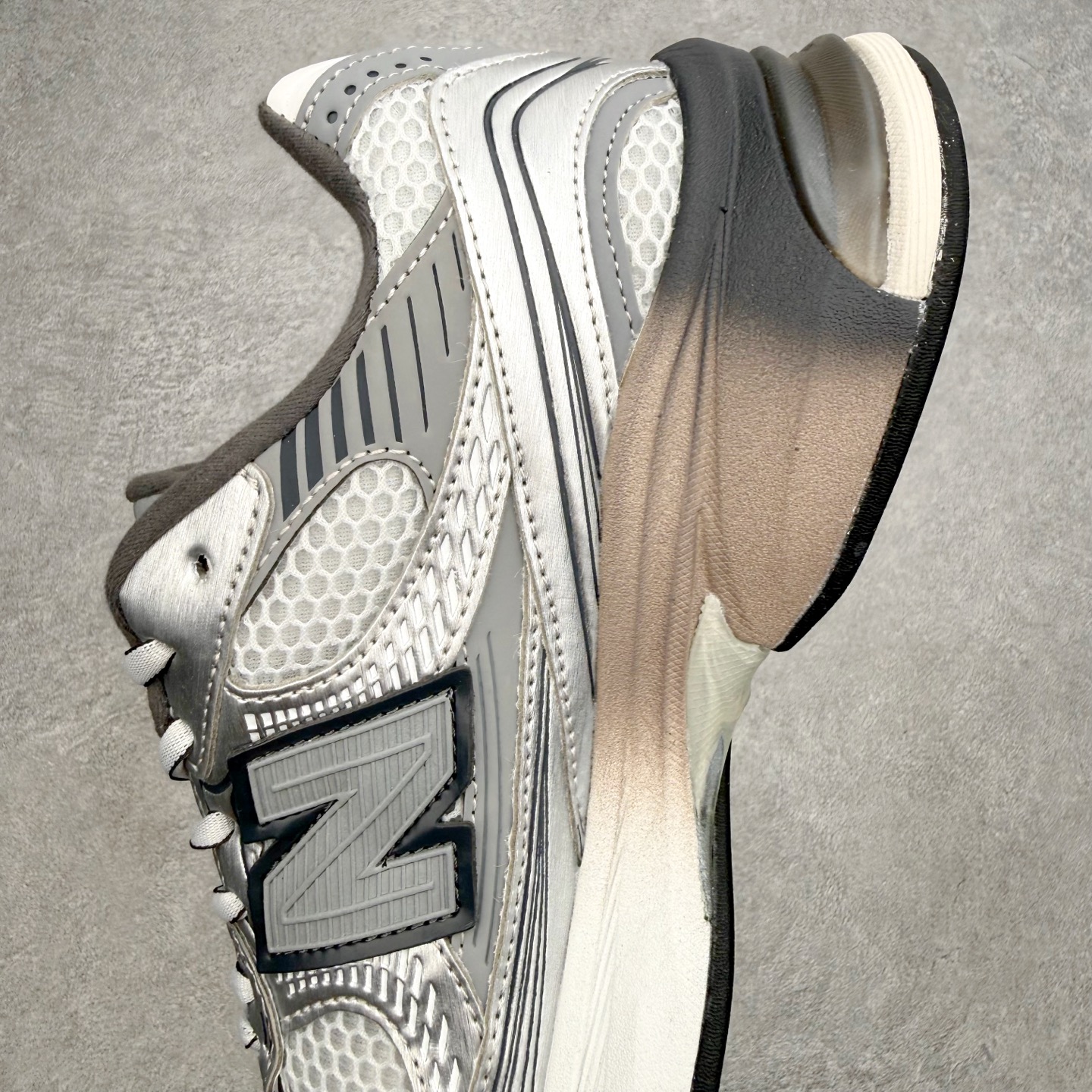 New Balance NB2010系列新百伦经典复古休闲运动板鞋 以ENCAP中底配以升级版 N-ER