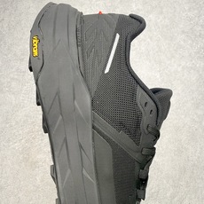 KOLON SPORT 可隆Vibram大底全黑户外徒步登山鞋产品概述本款为可隆户外系列低帮专业徒步鞋, KOLON SPORT 可隆Vibram大底全黑户外徒步登山鞋产品概述本款为可隆户外系列低帮专业徒步鞋,