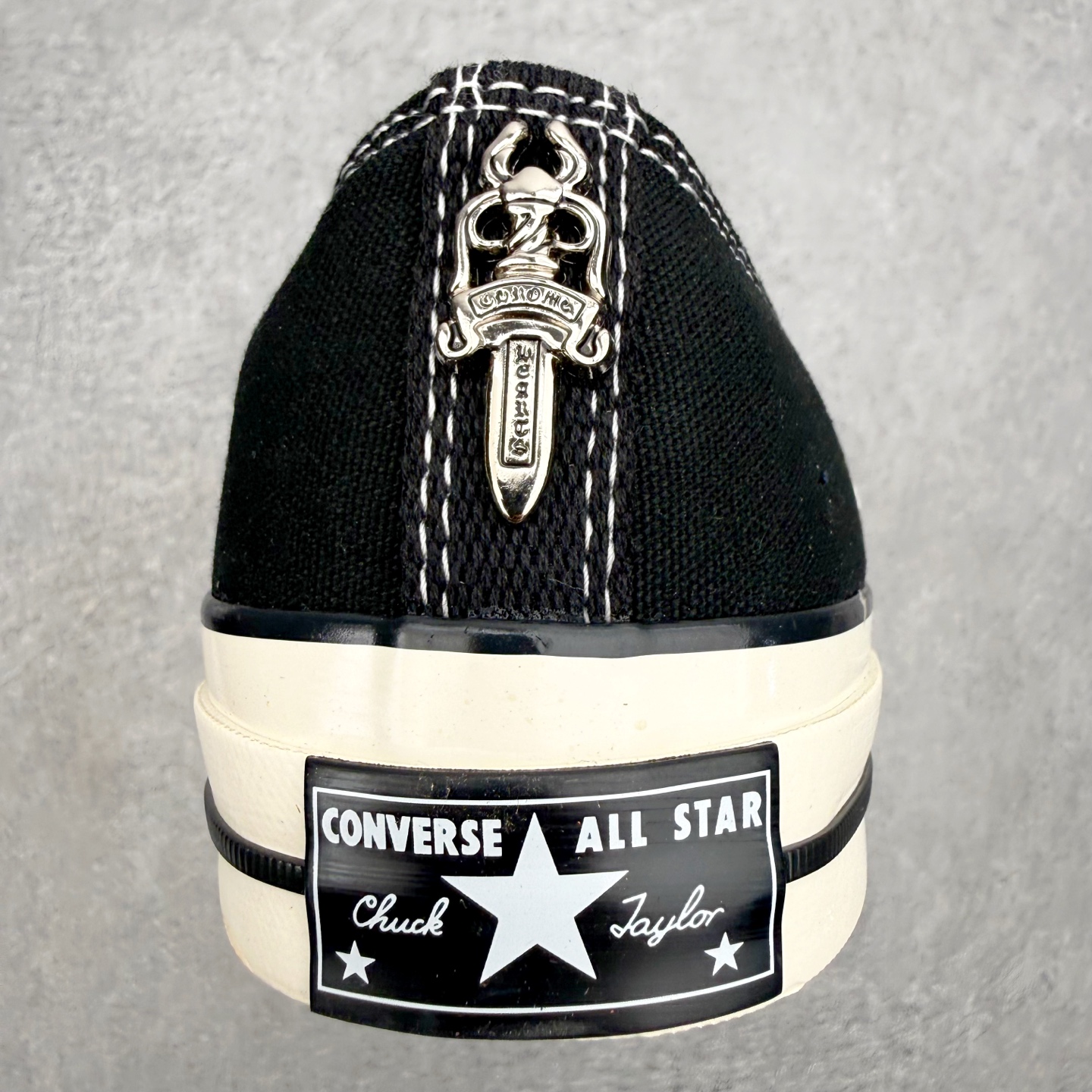Chrome Hearts x Converse 1970s克罗心联名 复古银饰休闲帆布鞋采用经典70s
