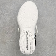 BALENCIAGA 巴黎世家Radar拼色网面运动休闲鞋产品概述本款为巴黎世家2026夏季女士Rada BALENCIAGA 巴黎世家Radar拼色网面运动休闲鞋产品概述本款为巴黎世家2026夏季女士Rada