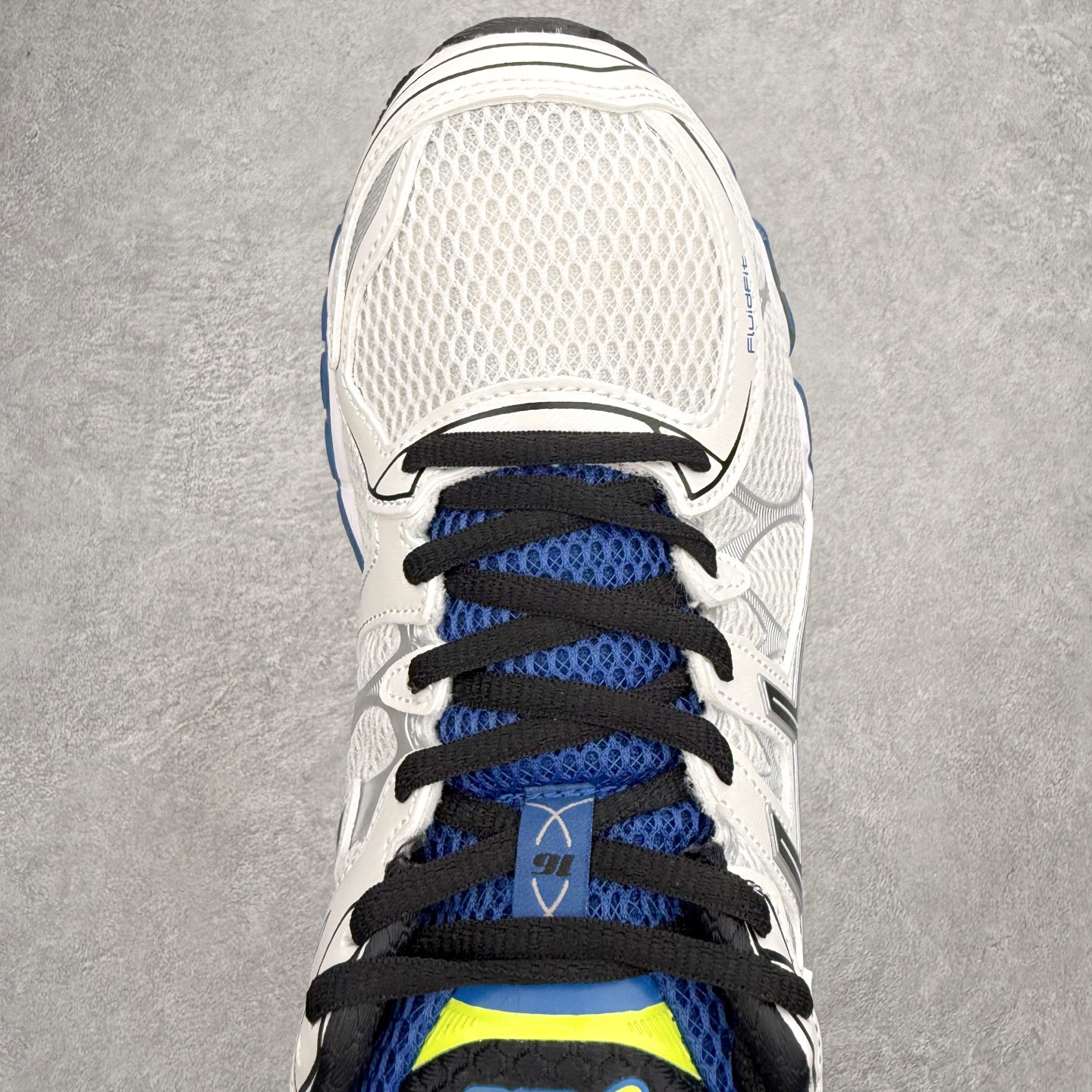 ASICS GEL-Nimbus 16 缓震旗舰跑鞋中性缓震长距离训练鞋一、产品概述本款是亚瑟士2014