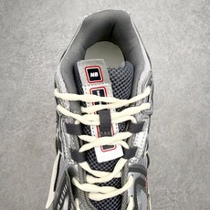 New Balance M1906R NB新百伦系列复古老爹风休闲运动慢跑鞋 日韩出口特供订单 全网最全 New Balance M1906R NB新百伦系列复古老爹风休闲运动慢跑鞋 日韩出口特供订单 全网最全