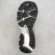 New Balance M1906R NB新百伦系列复古老爹风休闲运动慢跑鞋 日韩出口特供订单 全网最全 New Balance M1906R NB新百伦系列复古老爹风休闲运动慢跑鞋 日韩出口特供订单 全网最全