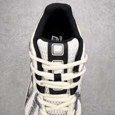 New Balance M1906R NB新百伦系列复古老爹风休闲运动慢跑鞋 日韩出口特供订单 全网最全 New Balance M1906R NB新百伦系列复古老爹风休闲运动慢跑鞋 日韩出口特供订单 全网最全