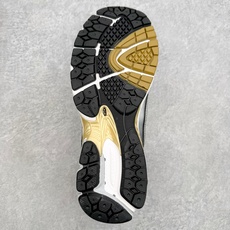 New Balance M1906R NB新百伦系列复古老爹风休闲运动慢跑鞋 日韩出口特供订单 全网最全 New Balance M1906R NB新百伦系列复古老爹风休闲运动慢跑鞋 日韩出口特供订单 全网最全
