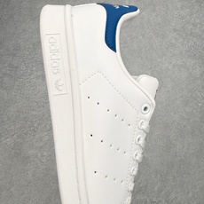 AD Originals Stan Smith 史密斯经典小白鞋板鞋一、基础信息• 官方名称:Stan AD Originals Stan Smith 史密斯经典小白鞋板鞋一、基础信息• 官方名称:Stan