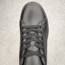 AD Originals Stan Smith 史密斯经典小白鞋板鞋一、基础信息• 官方名称:Stan AD Originals Stan Smith 史密斯经典小白鞋板鞋一、基础信息• 官方名称:Stan