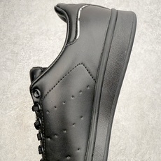 AD Originals Stan Smith 史密斯经典小白鞋板鞋一、基础信息• 官方名称:Stan AD Originals Stan Smith 史密斯经典小白鞋板鞋一、基础信息• 官方名称:Stan