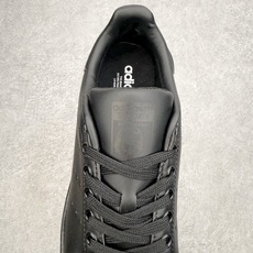 AD Originals Stan Smith 史密斯经典小白鞋板鞋一、基础信息• 官方名称:Stan AD Originals Stan Smith 史密斯经典小白鞋板鞋一、基础信息• 官方名称:Stan