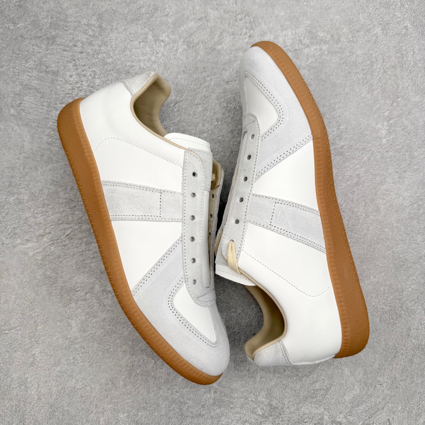 ＃纯原 Maison Margiela Calfskin Replica 马吉拉复古低帮时尚德训鞋 上万
