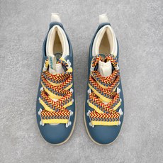 Native复古高帮登山欧包靴一、产品概述本款为加拿大环保鞋履品牌Native推出的秋冬高帮户外休闲靴, Native复古高帮登山欧包靴一、产品概述本款为加拿大环保鞋履品牌Native推出的秋冬高帮户外休闲靴,