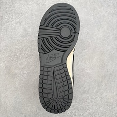 #YC纯原 NK SB Dunk Low 纯银羽翼 BW0508-187 在黑与白的极简画布上,每一次落 #YC纯原 NK SB Dunk Low 纯银羽翼 BW0508-187 在黑与白的极简画布上,每一次落