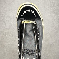 SATOSHI NAKAMOTO x OTW By Vans Old Skool酒红珍珠铆钉 做旧复古休 SATOSHI NAKAMOTO x OTW By Vans Old Skool酒红珍珠铆钉 做旧复古休