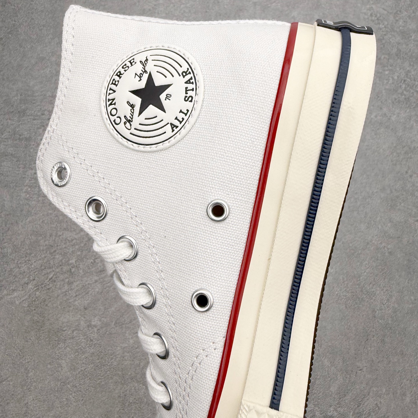 CONVERSE × MATSUI匡威松井犬艺术家合作款年度童趣联名 多巴胺撞色帆布鞋两款均以经典70s