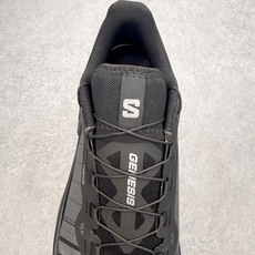 Salomon GENESIS 萨洛蒙全黑专业越野跑鞋一、基础参数• 型号:Salomon GENESI Salomon GENESIS 萨洛蒙全黑专业越野跑鞋一、基础参数• 型号:Salomon GENESI
