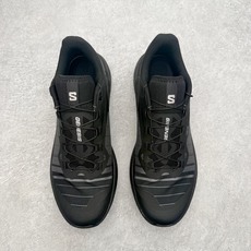 Salomon GENESIS 萨洛蒙全黑专业越野跑鞋一、基础参数• 型号:Salomon GENESI Salomon GENESIS 萨洛蒙全黑专业越野跑鞋一、基础参数• 型号:Salomon GENESI