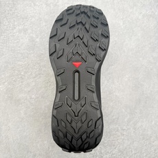 Salomon GENESIS 萨洛蒙全黑专业越野跑鞋一、基础参数• 型号:Salomon GENESI Salomon GENESIS 萨洛蒙全黑专业越野跑鞋一、基础参数• 型号:Salomon GENESI