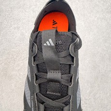AD TERREX DAROGA 清风25户外溯溪涉水鞋产品概述📌该款是阿迪达斯TERREX户外线的清风 AD TERREX DAROGA 清风25户外溯溪涉水鞋产品概述📌该款是阿迪达斯TERREX户外线的清风