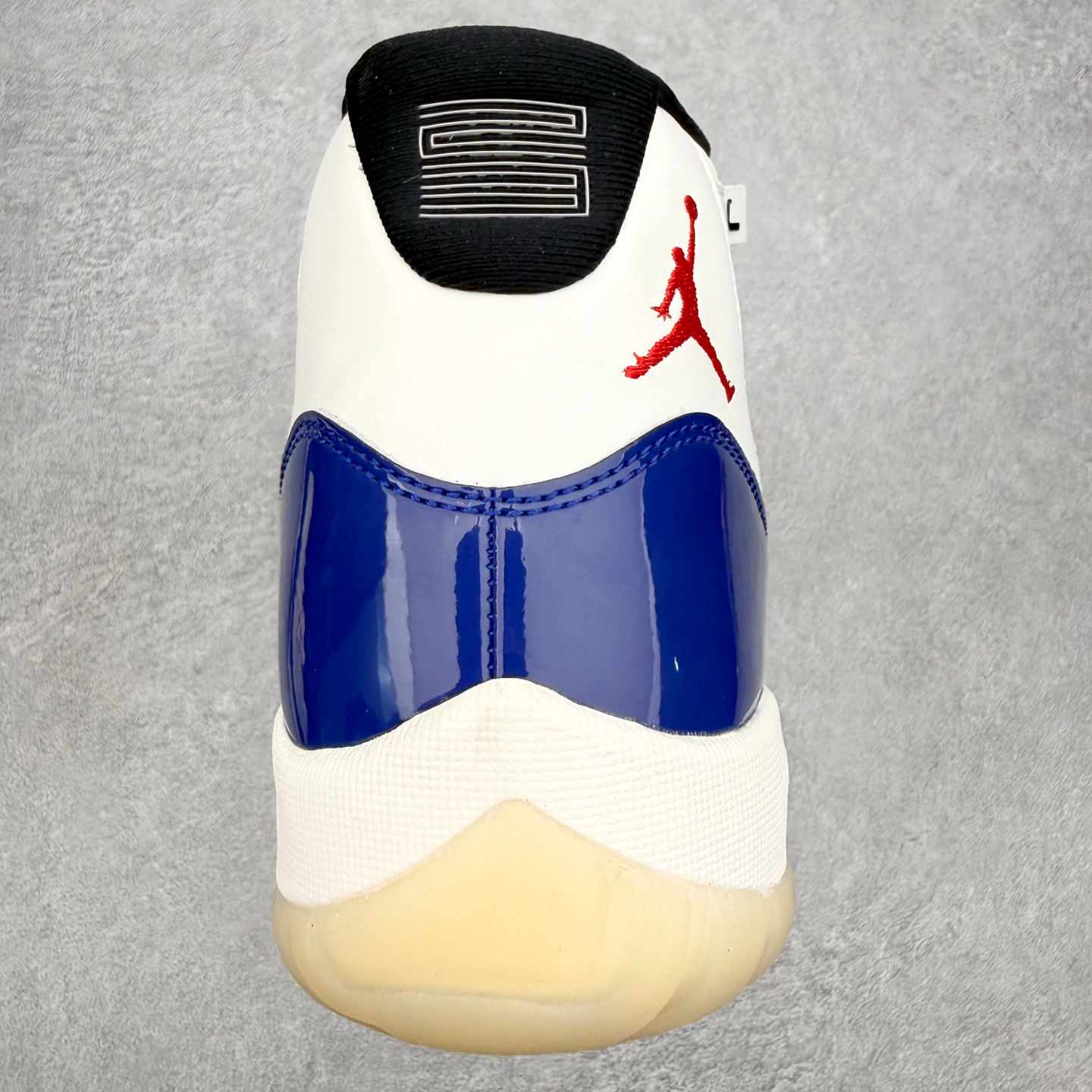 Air Jordan AJ11 Retro High Rare Air 高帮系列 氧化做旧宝蓝 IH02
