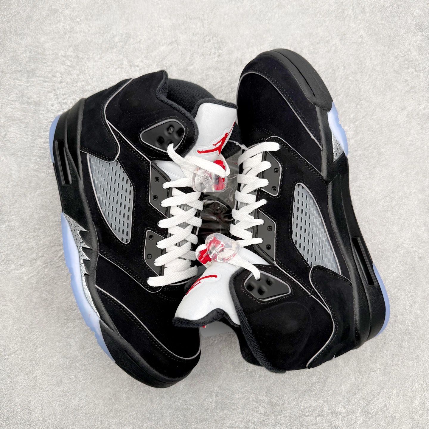 Air Jordan AJ5 “Black Metallic Reimagined” 黑银 HF3975
