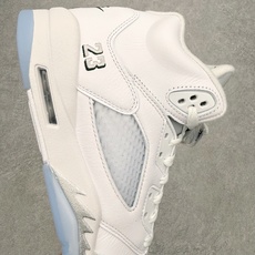 Air Jordan AJ5 Retro 白银 HQ7978-103 圈内顶级系列 恪守真诚 承诺混一赔 Air Jordan AJ5 Retro 白银 HQ7978-103 圈内顶级系列 恪守真诚 承诺混一赔