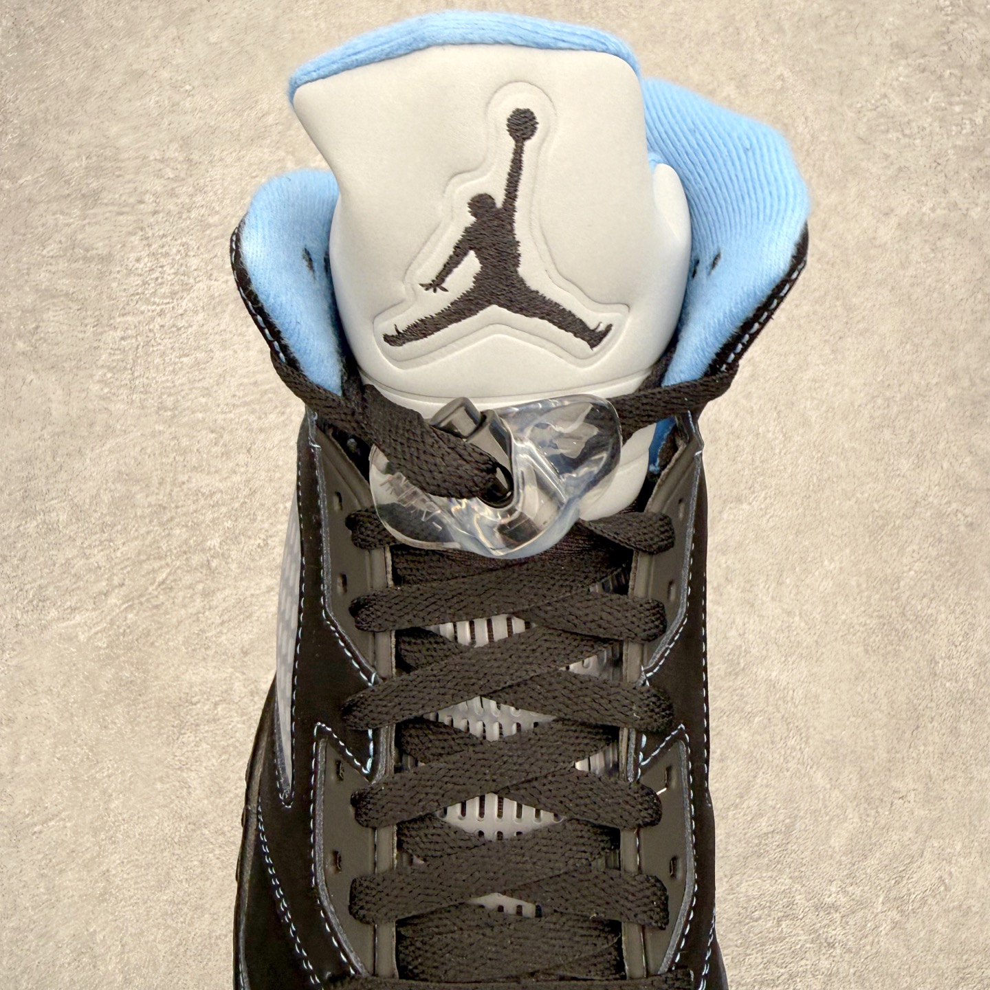 Air Jordan AJ5 Retro 黑北卡蓝 DD0587-008 圈内顶级系列 恪守真诚 承诺混