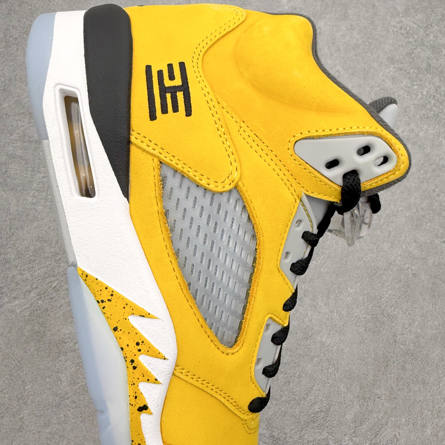 Air Jordan AJ5 Retro Tokyo T23 东京黑黄 IO3372-700 圈内顶级系