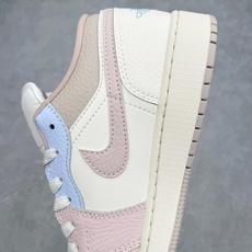 Air Jordan AJ1 Low 低帮 米粉紫IV3219-161 终端优势供应 市面中低帮最具代表 Air Jordan AJ1 Low 低帮 米粉紫IV3219-161 终端优势供应 市面中低帮最具代表