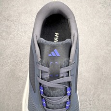 AD Hyperboost Edge 爆米花缓震舒适贴合跑步鞋 在 BOOST 之前冠以了 “HYPER AD Hyperboost Edge 爆米花缓震舒适贴合跑步鞋 在 BOOST 之前冠以了 “HYPER