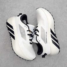 AD Hyperboost Edge 爆米花缓震舒适贴合跑步鞋 在 BOOST 之前冠以了 “HYPER AD Hyperboost Edge 爆米花缓震舒适贴合跑步鞋 在 BOOST 之前冠以了 “HYPER