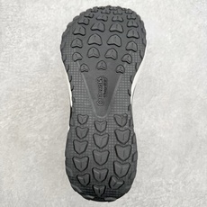 AD Hyperboost Edge 爆米花缓震舒适贴合跑步鞋 在 BOOST 之前冠以了 “HYPER AD Hyperboost Edge 爆米花缓震舒适贴合跑步鞋 在 BOOST 之前冠以了 “HYPER