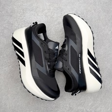 AD Hyperboost Edge 爆米花缓震舒适贴合跑步鞋 在 BOOST 之前冠以了 “HYPER AD Hyperboost Edge 爆米花缓震舒适贴合跑步鞋 在 BOOST 之前冠以了 “HYPER