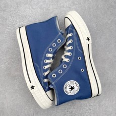 Converse CHUCK 70 X匡威松井犬艺术家合作款年度童趣联名 多巴胺撞色帆布鞋两款均以经典7 Converse CHUCK 70 X匡威松井犬艺术家合作款年度童趣联名 多巴胺撞色帆布鞋两款均以经典7