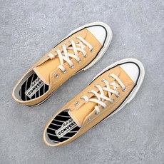 Converse CHUCK 70 X匡威松井犬艺术家合作款年度童趣联名 多巴胺撞色帆布鞋两款均以经典7 Converse CHUCK 70 X匡威松井犬艺术家合作款年度童趣联名 多巴胺撞色帆布鞋两款均以经典7
